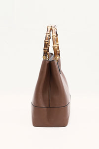 Borsa Betty in pelle con manici in bamboo